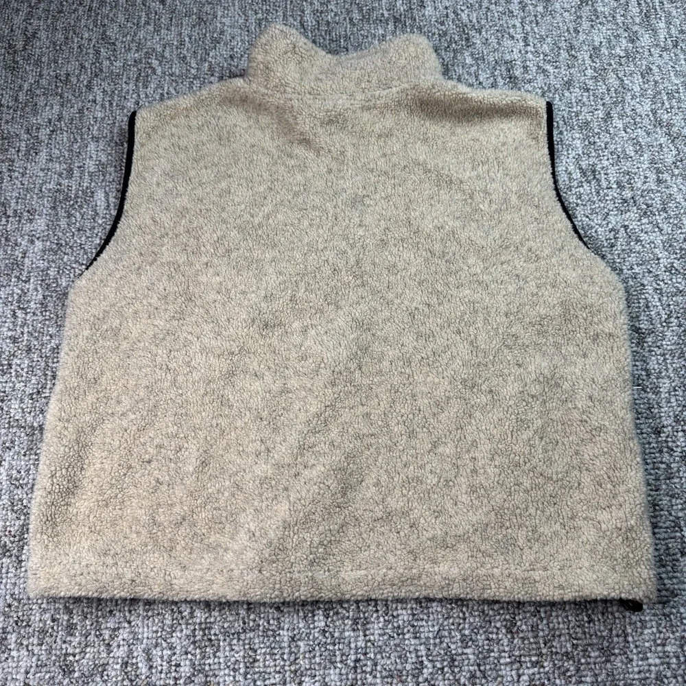 Black Mountain Outdoor Gear Vest Mens Large Fleece Zip Beige Hiking Made In USA